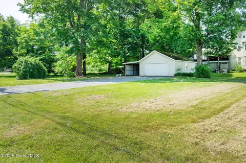 142 South St, Ballston Spa, NY 12020