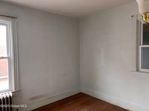 Bedroom - 429 Third St, Schenectady, NY 12306 photo 2 of 5