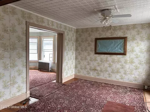 Living - 429 Third St, Schenectady, NY 12306 photo 6 of 8