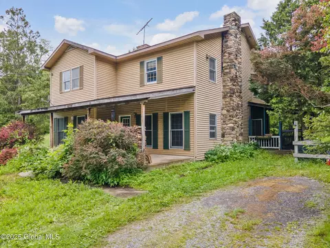 2717 Us Route 20, Sloansville, NY 12160
