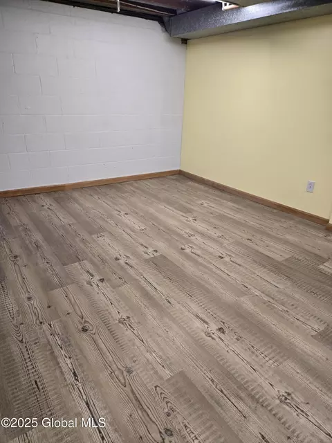 Other - 33 Ridgewood Ln, Glenville, NY 12302 photo 5 of 8