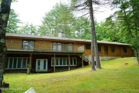 177 Lake Lorraine Way, Hoosick Falls, NY 12090