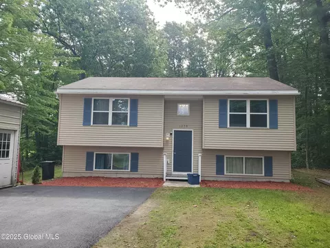 1278 Burgoyne Ave, Hudson Falls, NY 12839