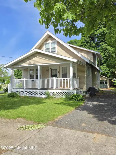 218 Sixteenth St, Schenectady, NY 12306 photo 35