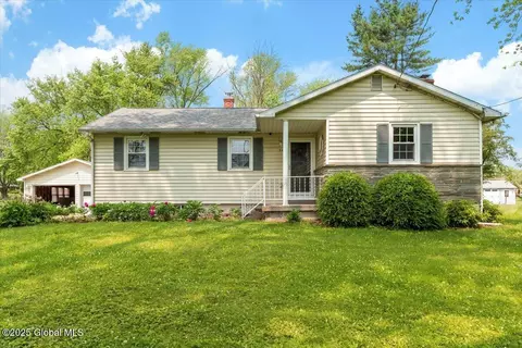 14 Neil Blvd, Selkirk, NY 12158