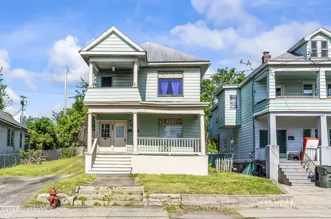 320 Saratoga St, Cohoes, NY 12047