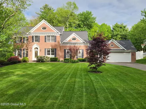 39 Ginger Ter, Clifton Park, NY 12065