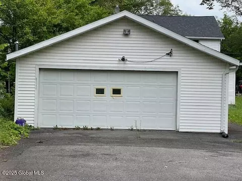 78 Bross St, Cairo, NY 12413 photo 3