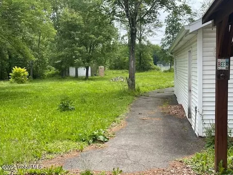 78 Bross St, Cairo, NY 12413 photo 4