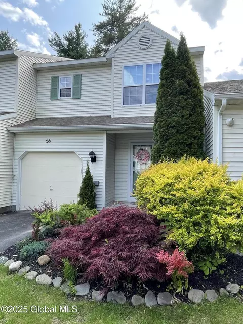 58 Old Mill Ln, Queensbury, NY 12804