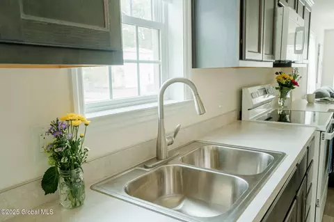 Kitchen - 418 Summit Ave, Schenectady, NY 12307 photo 2 of 2