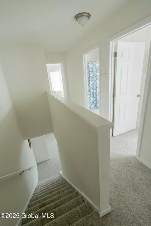 416 Summit Ave, Schenectady, NY 12307 photo 13