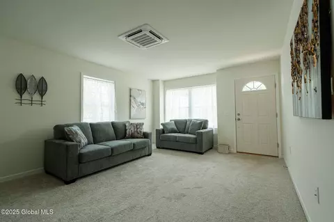 416 Summit Ave, Schenectady, NY 12307 photo 20