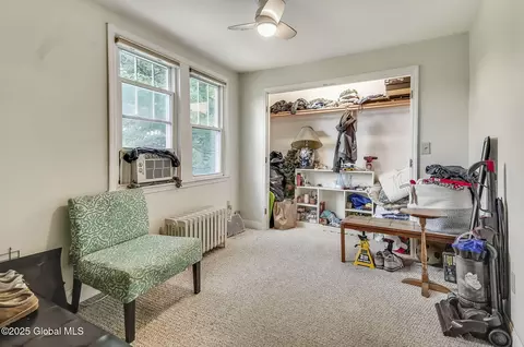 1 Yates St, Troy, NY 12180 photo 18