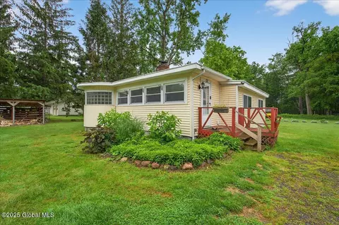 108 State Route 67, Eagle Bridge, NY 12057