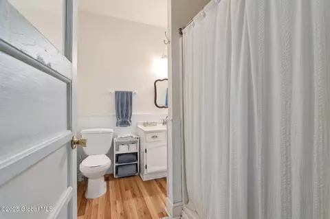 Bath - 3121 High St, Valatie, NY 12184 photo 2 of 6