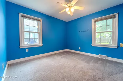 1298 Mcclellan St, Schenectady, NY 12309 photo 11