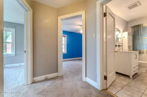 1298 Mcclellan St, Schenectady, NY 12309 photo 8