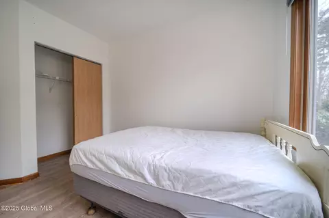 Bedroom - 1976 Curry Rd #E-136, Schenectady, NY 12303 photo 3 of 5
