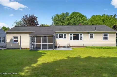1324 Keyes Ave, Schenectady, NY 12309 photo 39