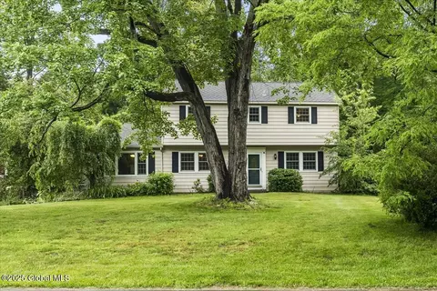 19 Barney Rd, Clifton Park, NY 12065