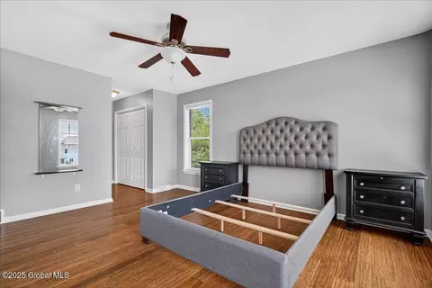 Bedroom - 33 Milltowne Rd, Glenmont, NY 12077 photo 7 of 7