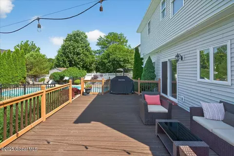 Exterior - 33 Milltowne Rd, Glenmont, NY 12077 photo 14 of 14