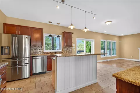 Kitchen - 33 Milltowne Rd, Glenmont, NY 12077 photo 3 of 7