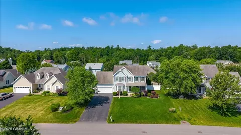 View/Area - 33 Milltowne Rd, Glenmont, NY 12077 photo 5 of 9
