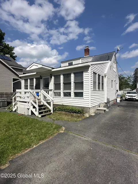 246 Fourteenth St, Schenectady, NY 12306 photo 3