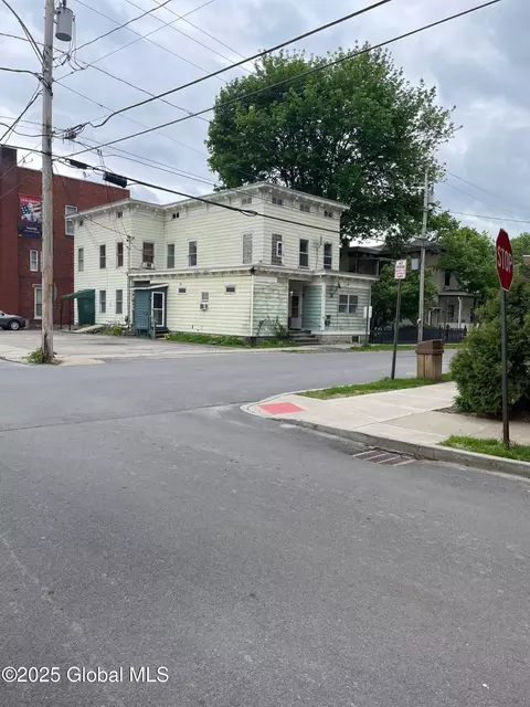 21-25 Mohawk St, Fort Plain, NY 13339