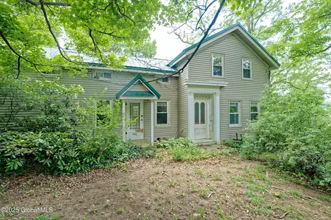 366 Button St, Sharon Springs, NY 13459