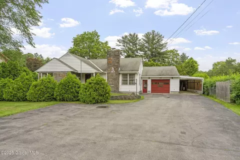 2749 Troy Schenectady Rd, Schenectady, NY 12309
