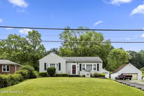 361 Winter Street Ext, Troy, NY 12180