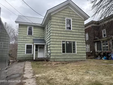 171-73 Church St, Little Falls, NY 13365