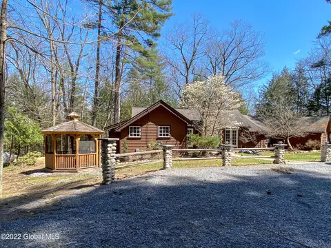 4484 Lake Shore Dr, Diamond Point, NY 12824