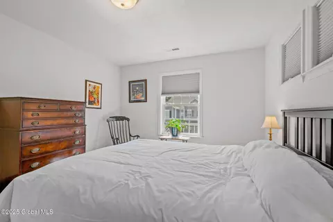 803 Grayson Pl, Schenectady, NY 12302 photo 36