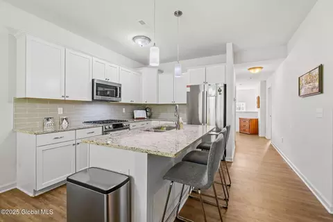 803 Grayson Pl, Schenectady, NY 12302 photo 13