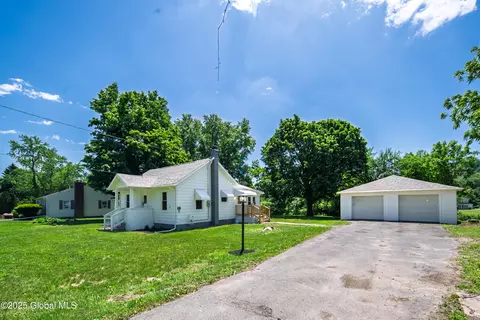 4051 Ny Highway 43, Wynantskill, NY 12198