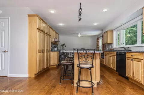 Kitchen - 1908 Evva Dr, Schenectady, NY 12303 photo 4 of 4