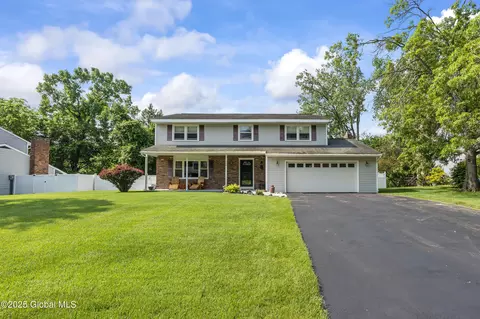 1908 Evva Dr, Schenectady, NY 12303