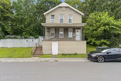 90 Central Ave, Cohoes, NY 12047