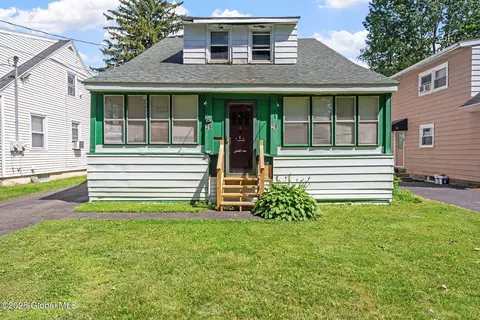 29 Tampa Ave, Albany, NY 12203