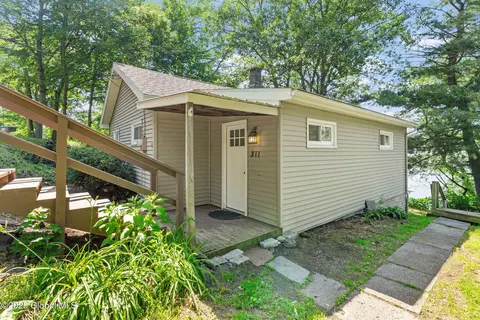 311 Hudson Ave, Troy, NY 12182