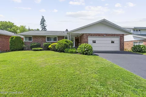 102 Fairlawn Ave, Albany, NY 12203