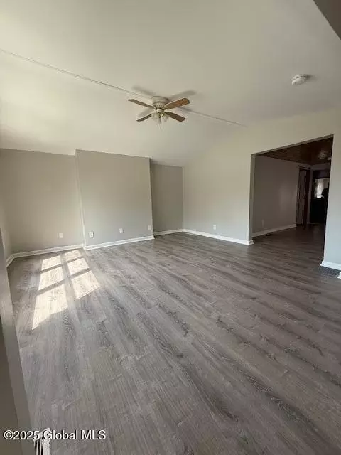 592 5th Ave, Troy, NY 12182 photo 6