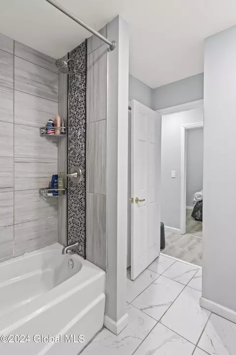 592 5th Ave, Troy, NY 12182 photo 24
