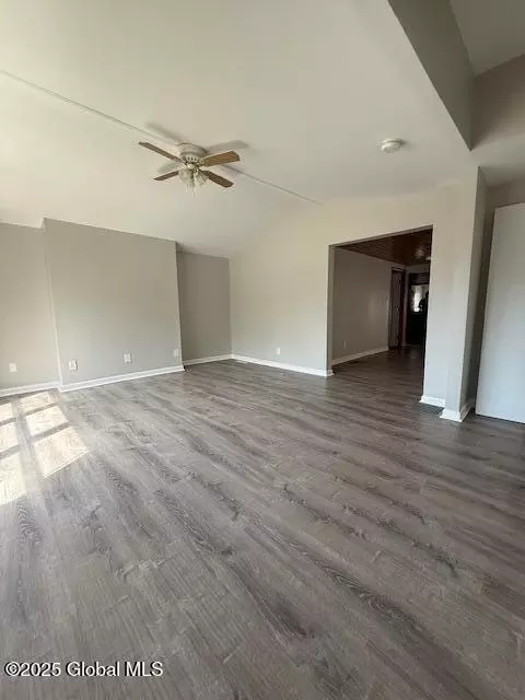 592 5th Ave, Troy, NY 12182 photo 5