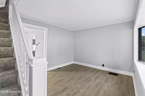 Living - 145 Marx St, Schenectady, NY 12304 photo 1 of 7