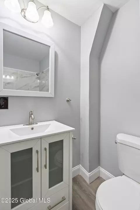 Bath - 145 Marx St, Schenectady, NY 12304 photo 2 of 2